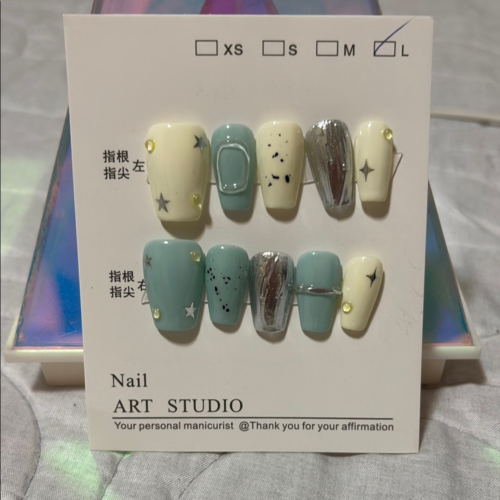 Press-On Nails - Mint Green and Silver